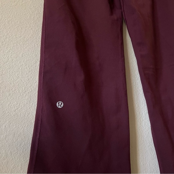 LULULEMON Relaxed Fit Crop Burgundy Pants, size 4 - Picture 3 of 15